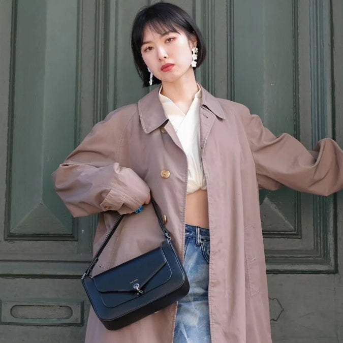 Women’s Shoulder Bags