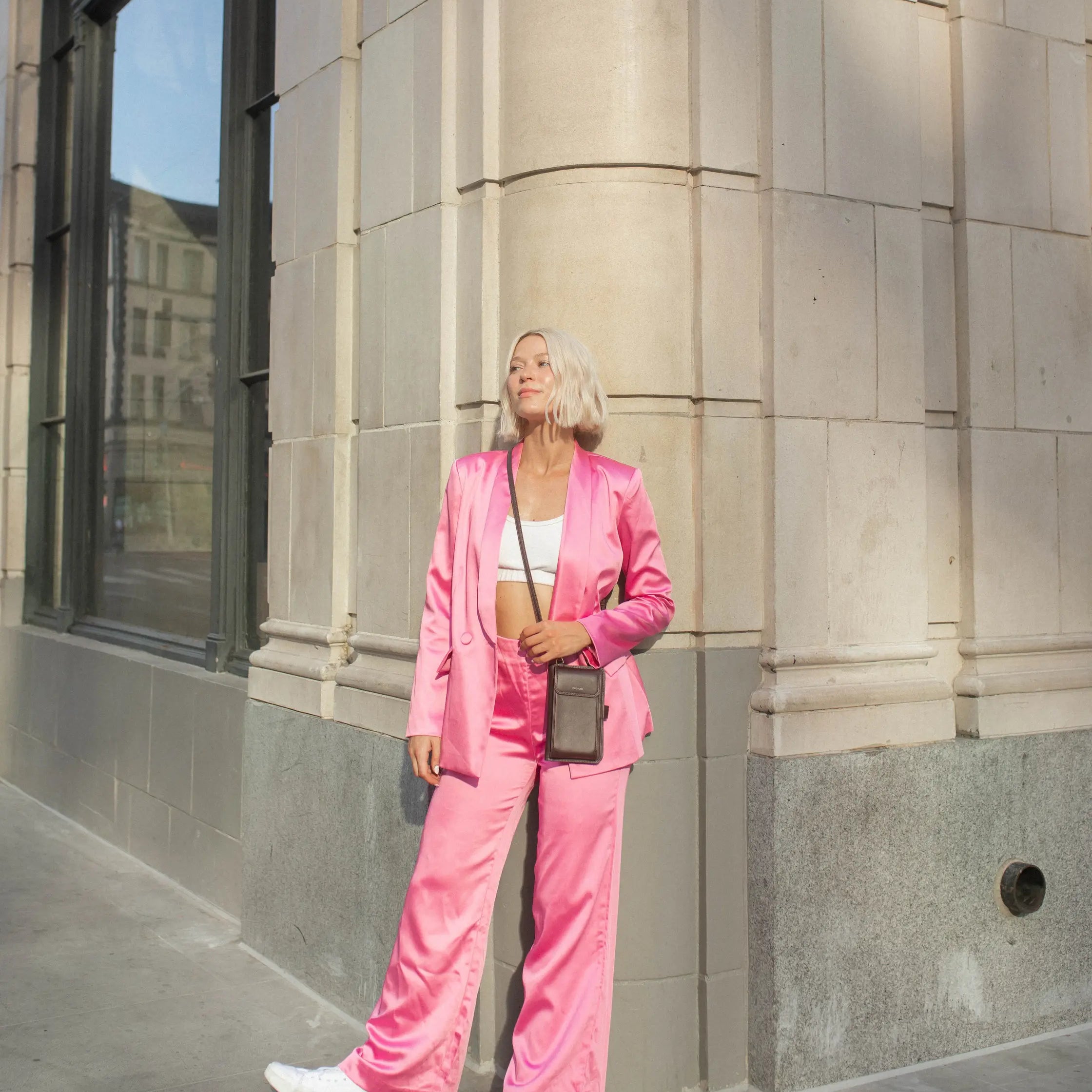 Rae crossbody for phone