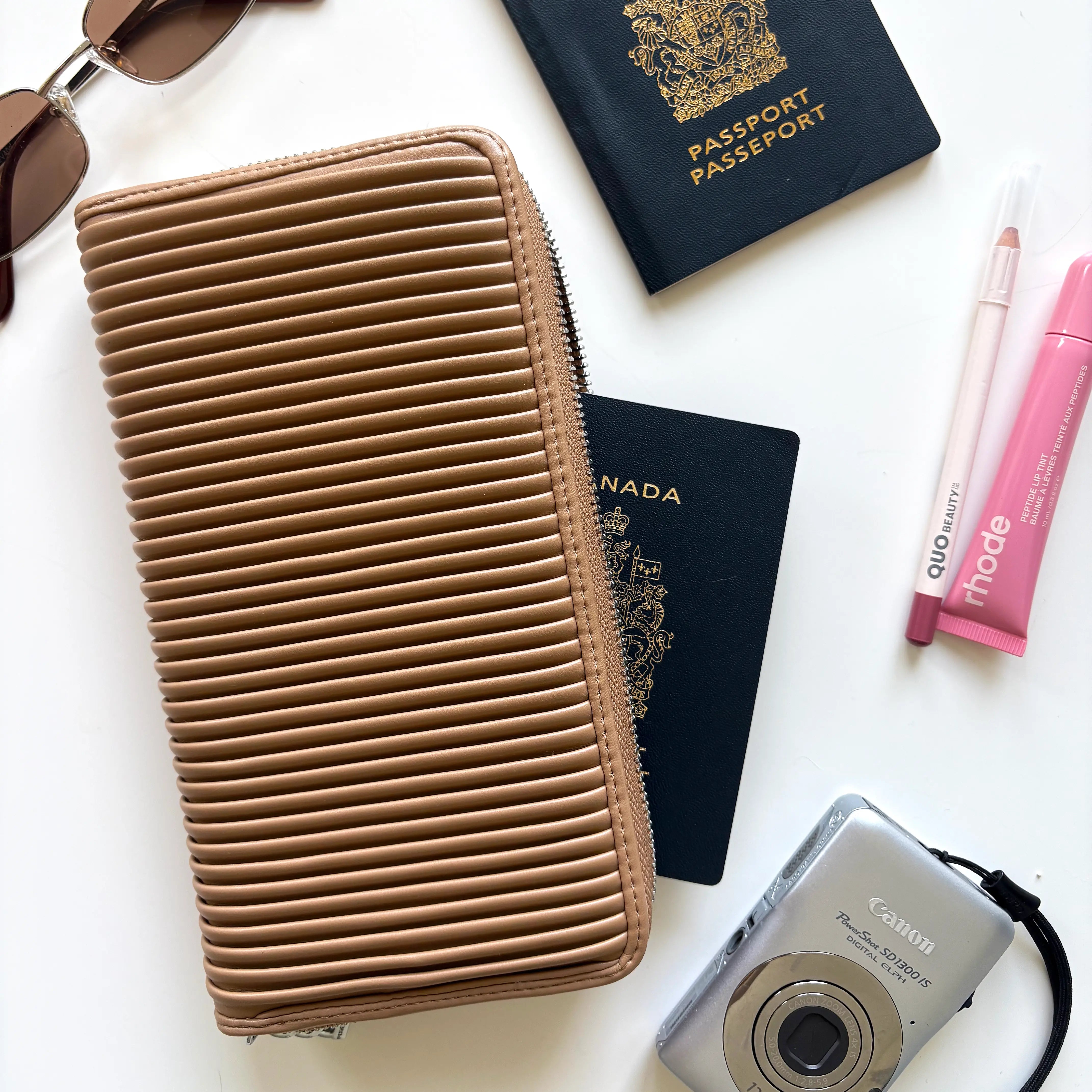 Travel Essentials: Stylish, Smart, and Ready to Go